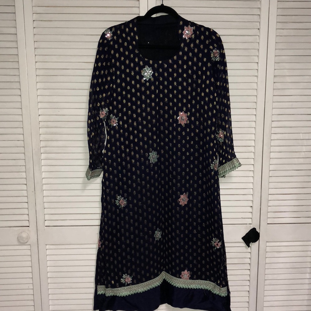 Kameez pakistani (slit shirt) Navy Blue Party wear